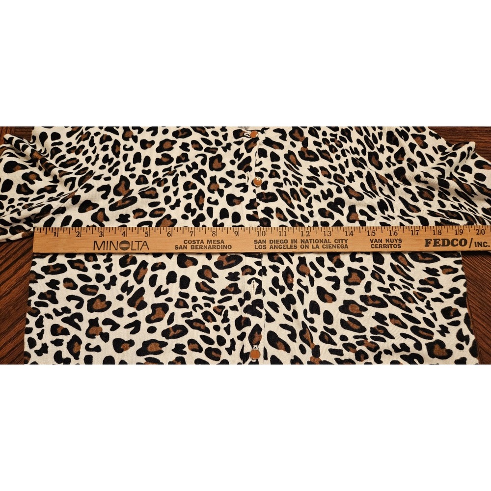 Ava Paige Cheetah Print Cardigan Women's Sweater Large Mob Wife Animal Print - Picture 8 of 8